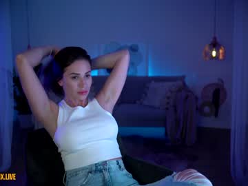 webcam girl provocatrixx live cam image #1956894