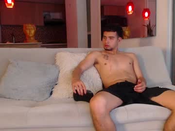 webcam man blckdreams live cam image #9416189