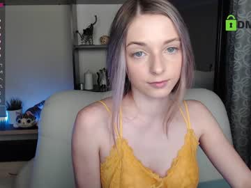 webcam girl adrykilly live cam image #563717