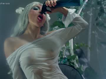 webcam girl artmosphera live cam image #7586396