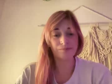 webcam girl gemmyrosee live cam image #10808997