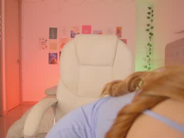 webcam girl mila_1 live cam image #8649323