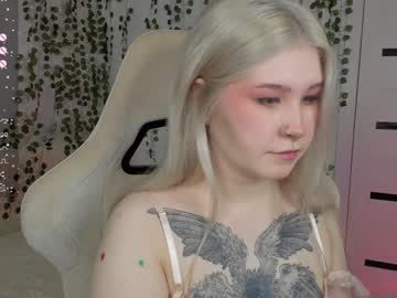 webcam girl girl_your_secret_crush live cam image #10664444