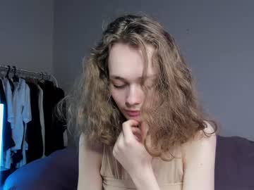 webcam girl mxxnsxsul live cam image #2985488