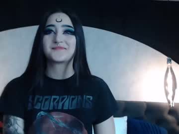 webcam girl charlotte_germanotta_ live cam image #7727049