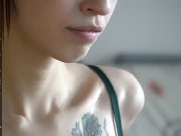 webcam girl diruriru live cam image #9194839