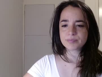 webcam girl melaniebiche live cam image #1933144