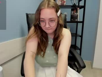 webcam girl emma_adorablle live cam image #7214424