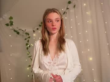 webcam girl cyberprincess_ live cam image #11131367