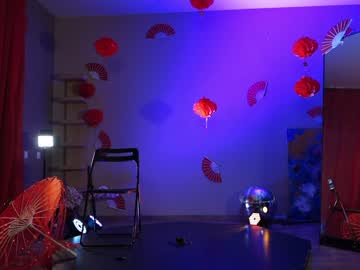 webcam girl _meganmeow_ live cam image #8495399