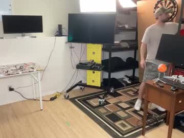 webcam man brad_bounce live cam image #6898598