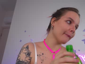 webcam girl superbdolls live cam image #3802421