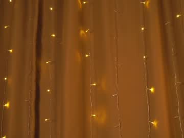 webcam girl helenmoors live cam image #5751024