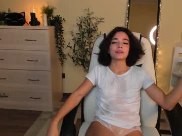 webcam girl ella_flar_ live cam image #3831058