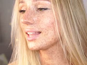 webcam girl artease live cam image #7426824