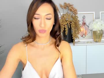 webcam girl finestchantilly live cam image #3170883