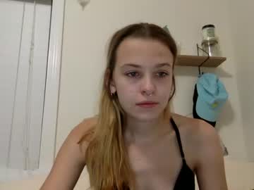 webcam girl ivy_babyyy live cam image #550822
