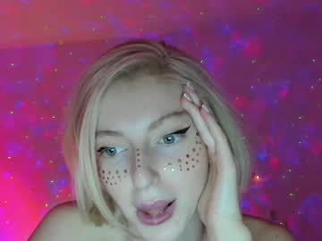 webcam girl yournaughtymiss live cam image #5039006