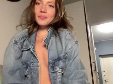 webcam girl angel_from_sky live cam image #9268995
