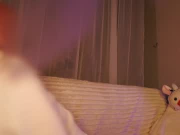 webcam girl lesi_moonie live cam image #12011340