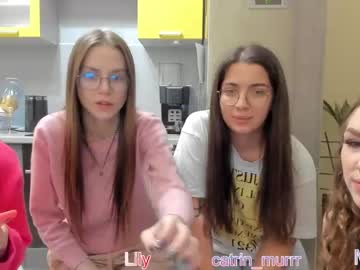 webcam girl 1i1ypa1mer live cam image #8073947