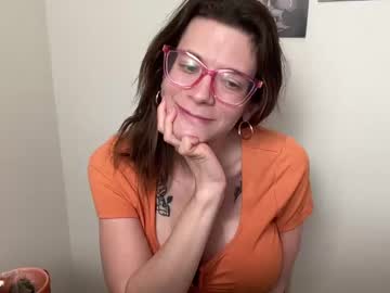 webcam girl naomi_reah live cam image #8718295