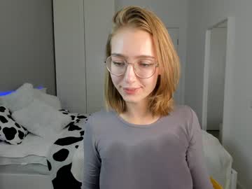 webcam couple christine_bae live cam image #6941145