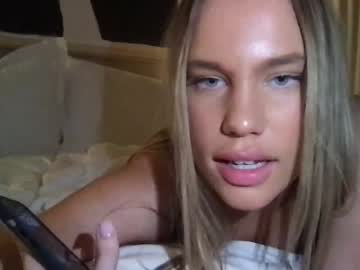 webcam girl alexishemsworth live cam image #7942486
