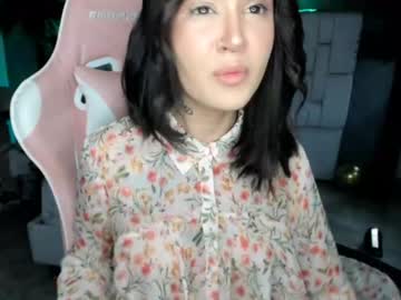 webcam girl sugar_troubl3 live cam image #2042500