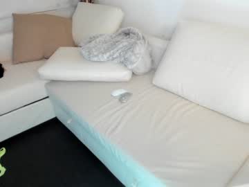 webcam girl dulceyjohn live cam image #5806240