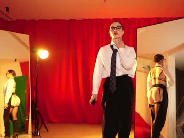 webcam girl _meganmeow_ live cam image #10105745