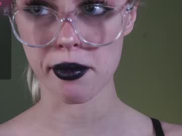 webcam girl audreycarvin live cam image #12388904