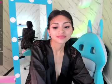 webcam girl sweet_littleee live cam image #3425384