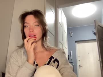 webcam girl angel_from_sky live cam image #5460381