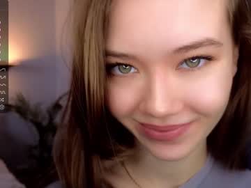 webcam girl lil_babe_ live cam image #7474839