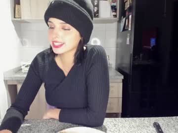 webcam girl yourfreakygirl live cam image #2693916
