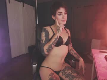 webcam girl aynmarie live cam image #7270713