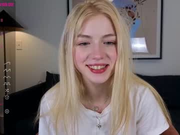 webcam girl elizabethmad live cam image #6485958