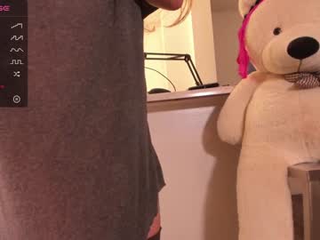 webcam girl 007movie live cam image #7212821