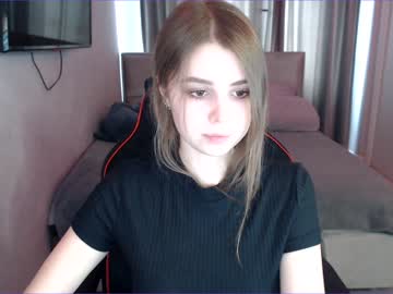 webcam girl tripleprinces live cam image #5888891