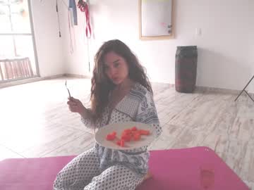 webcam girl kendalltyler live cam image #1111003