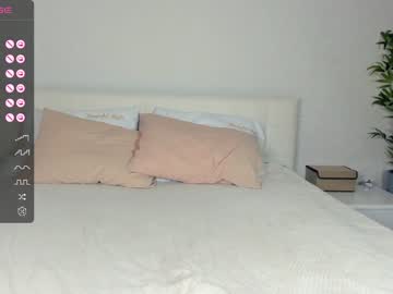 webcam girl cute_caprice live cam image #6868535
