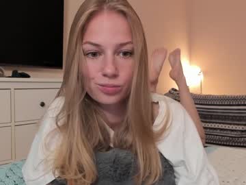 webcam girl magic_couple13 live cam image #10598939