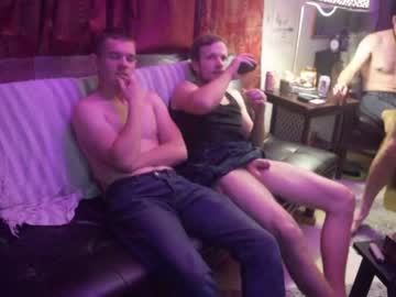 webcam man hollandhousestudios live cam image #1278784
