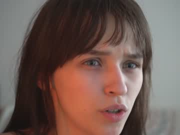 webcam girl diruriru live cam image #9278363