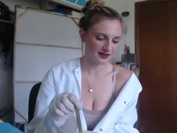 webcam girl glutenfreehulahoops live cam image #2090109
