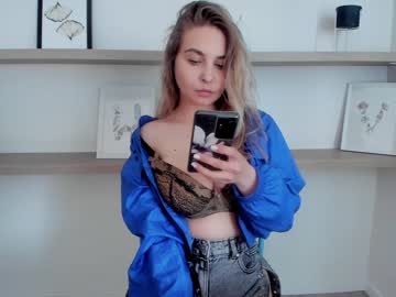 webcam girl sweetmila1 live cam image #5699485