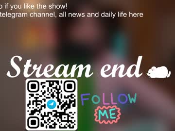 webcam girl tiny_miracle live cam image #10556842