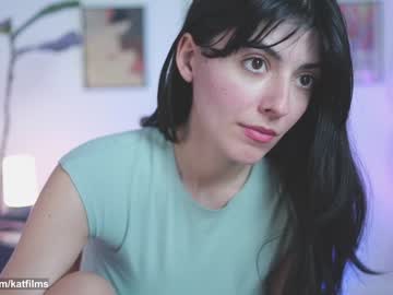 webcam girl katdreams live cam image #7382750