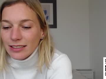 webcam couple joannadea live cam image #4526685